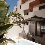 Sphinx Szálloda 3*