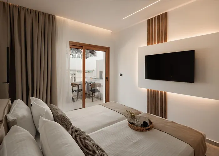 Sphinx 3* Naxos City