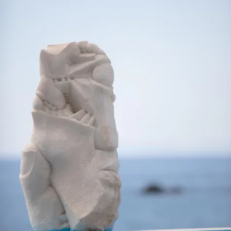 Sphinx Naxos City