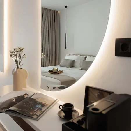 Sphinx Otel Naxos City